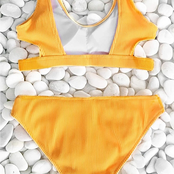 CUPSHE yellow bikini, NWT - Picture 4 of 6